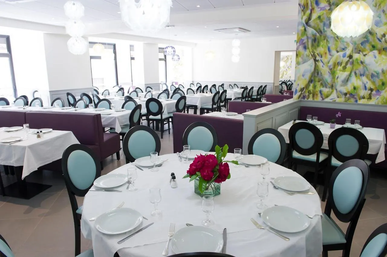 Hotel Esplanade Eden Lourdes 3*,  France